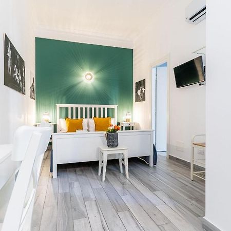 Giorgio I Rooms Palermo Bagian luar foto
